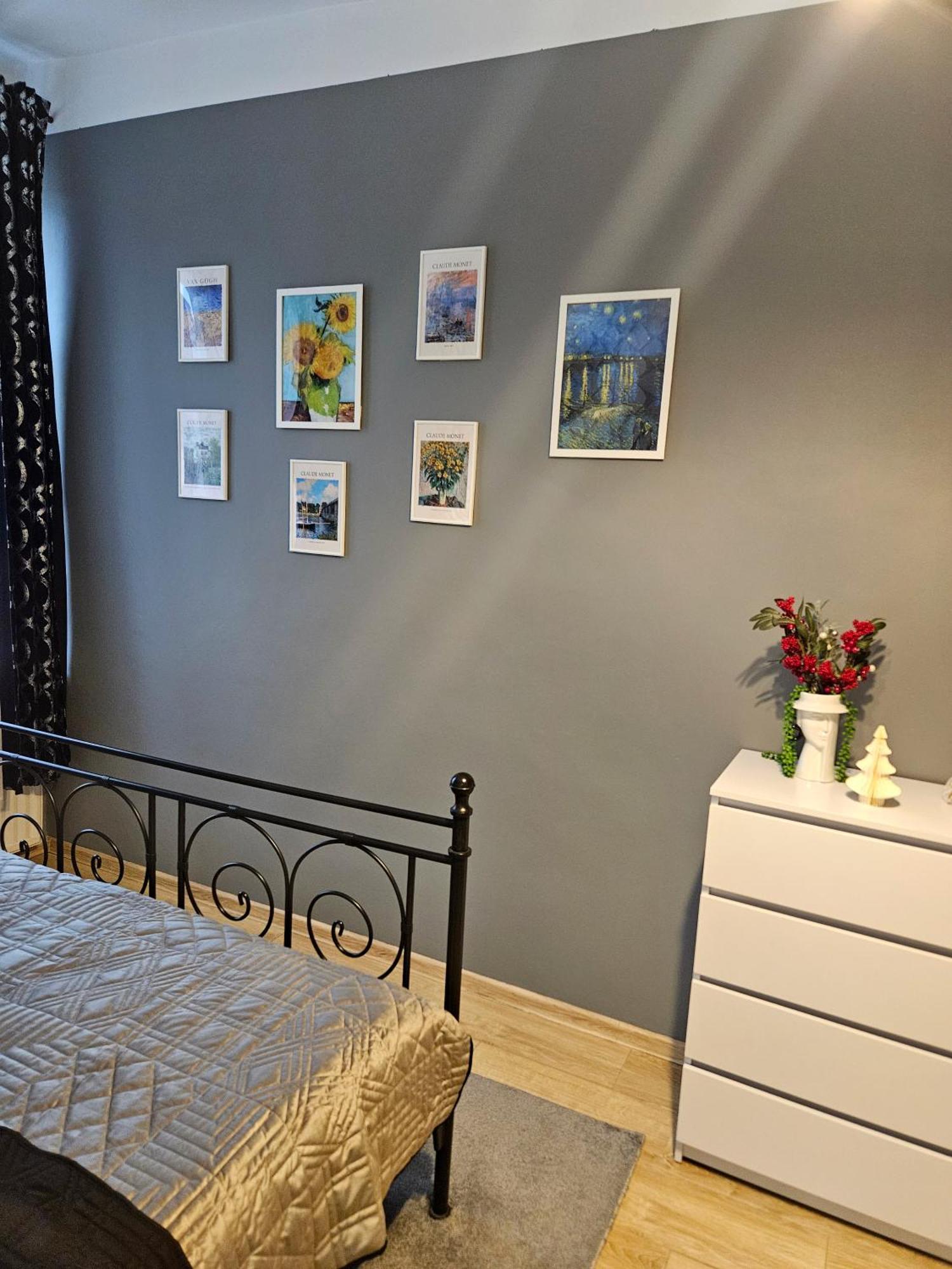 Sara -Mikolajska - Rynek - Netflix Hydromassage Apartamento Cracóvia Exterior foto